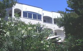 Apartments Gilve